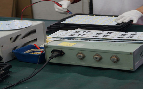 Sunshine Opto-electronics Enterprise Co.,ltd خط تولید تولید کننده