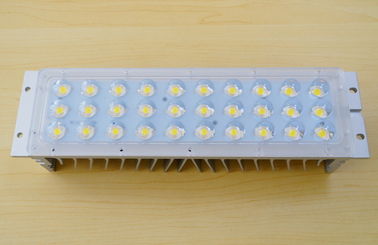 خرید 90 درجه 45mil تراشه 3x10 چراغ خیابان قطعات نور با PC درجه نوری تولید آنلاین
