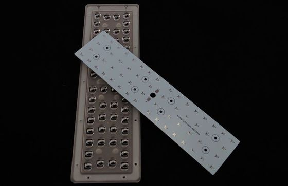 لنزهای اپتیکال برای لامپهای خیابانی با چراغهای خیابانی با قدرت بالا