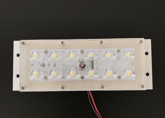 ماژول نور LED لنز 173 میلی‌متری با 12 LED 5050SMD و زاویه پرتو 145x70 درجه برای روشنایی خیابان